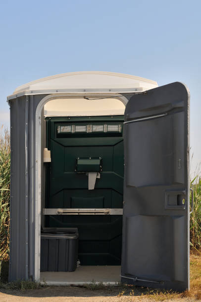 Portable Toilet Options We Offer in Falls City, OR